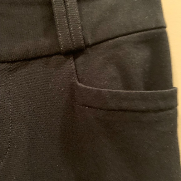 DBLACK PANTS IN GREAT CONDITION - Picture 7 of 12